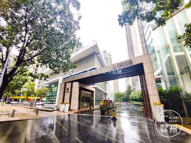 官方：津门虎引进克罗地亚外援菲奥利奇　克罗地亚球队奥西耶克宣布，球队27岁中场伊万-菲奥利奇加盟中超天津津门虎。